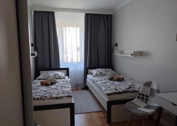 Sunset צ'סטוצ'ובה